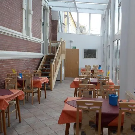 Stadtsee-pension 3* 滕普林